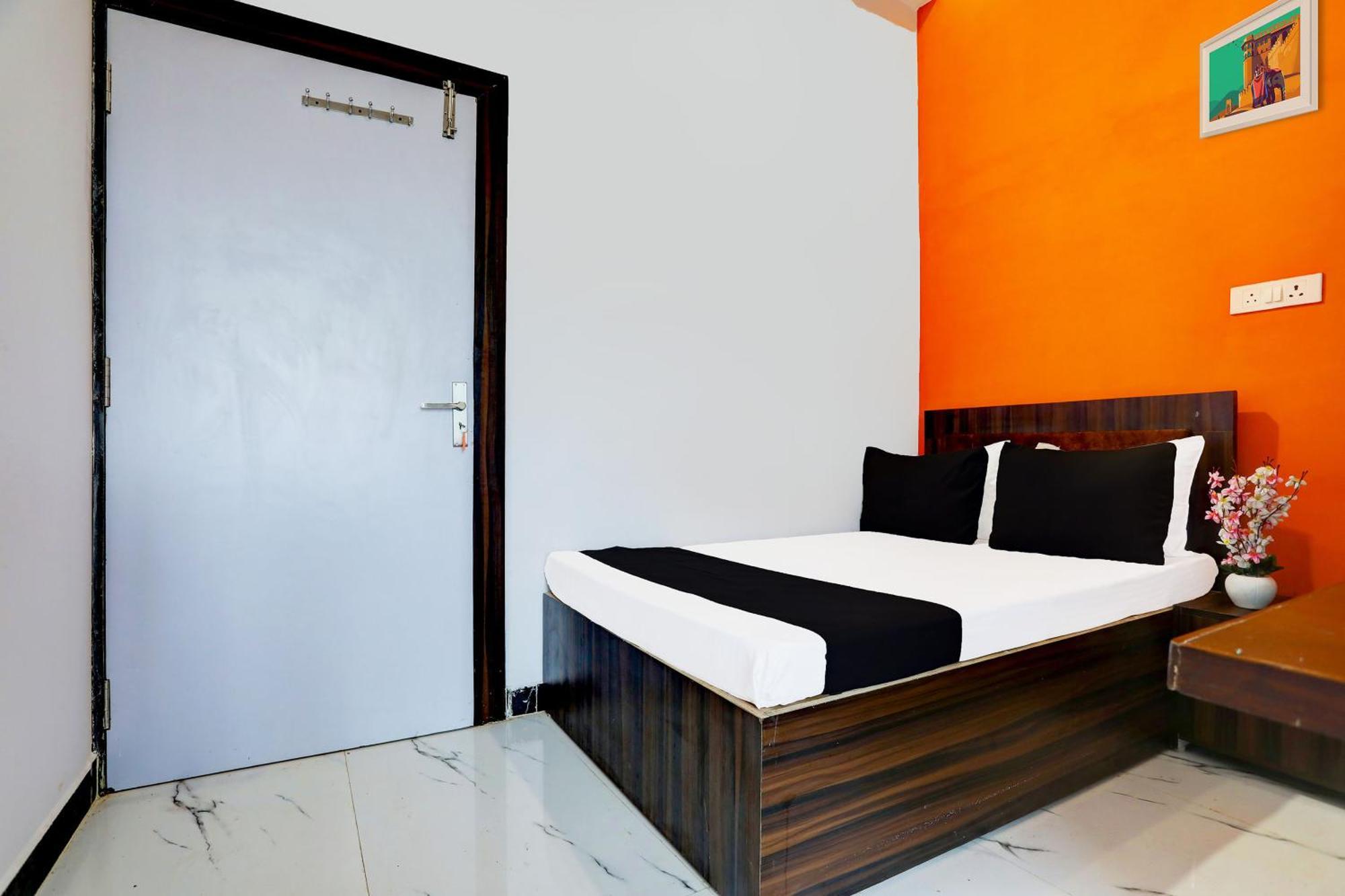 Spot On Mg Plaza Otel Jabalpur Dış mekan fotoğraf